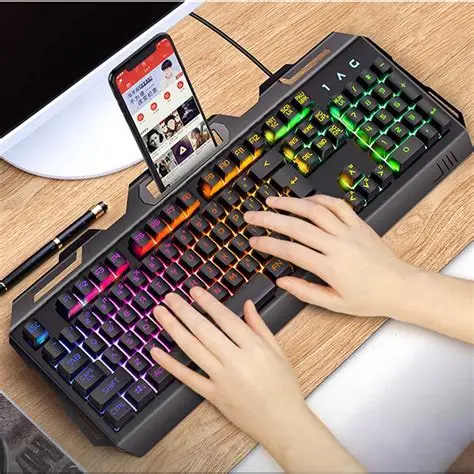 Clavier de jeu ergonomique avec support de téléphone rétroéclairé